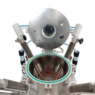 Four de fusion à quatre arcs