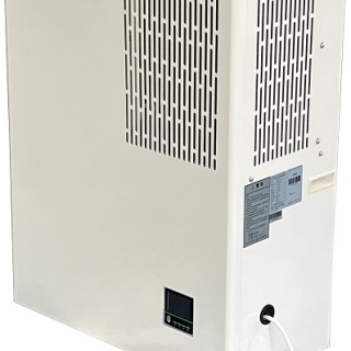 Wandmontierter Warmwasserbereiter mit Wärmepumpe