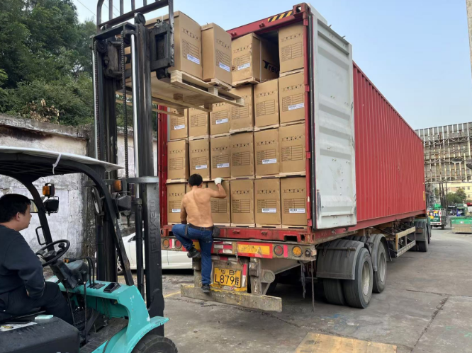 Two 40HQ loaded with 520 swimming pool heat pumps sent to North America