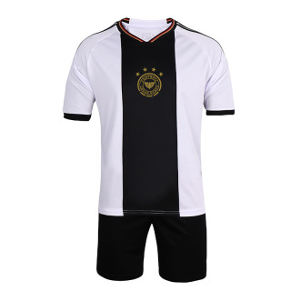 New Short Sleeve Soccer Jersey Personalized Soccer Uniforms Set