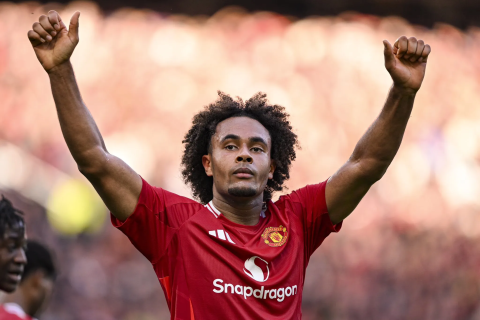 El Manchester United no tiene planes de dejar que Zirkzee se vaya en la ventana de invierno y cree que tiene un gran potencial y que vale la pena cultivarlo.