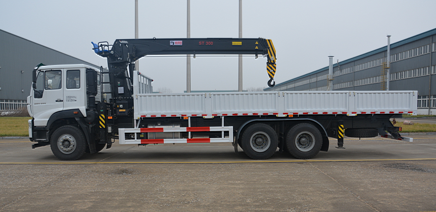 Chassis and crane made to customer requirements