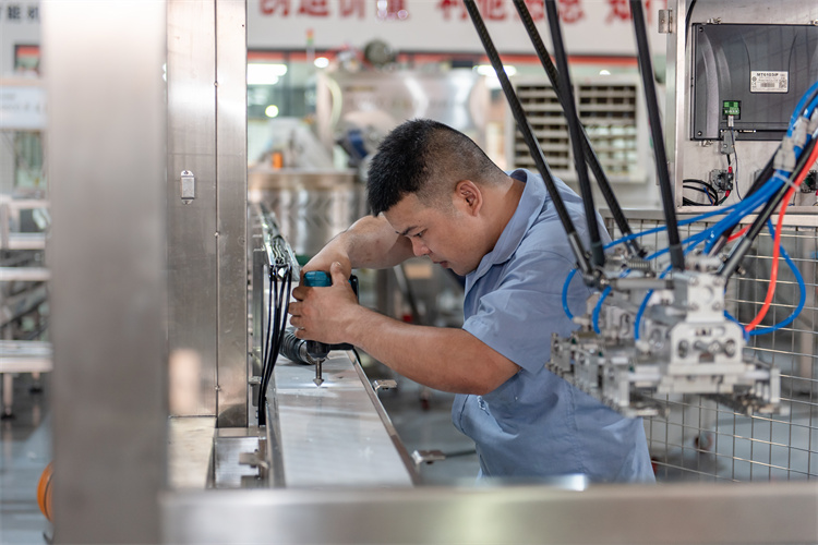 Cerință strictă de producție