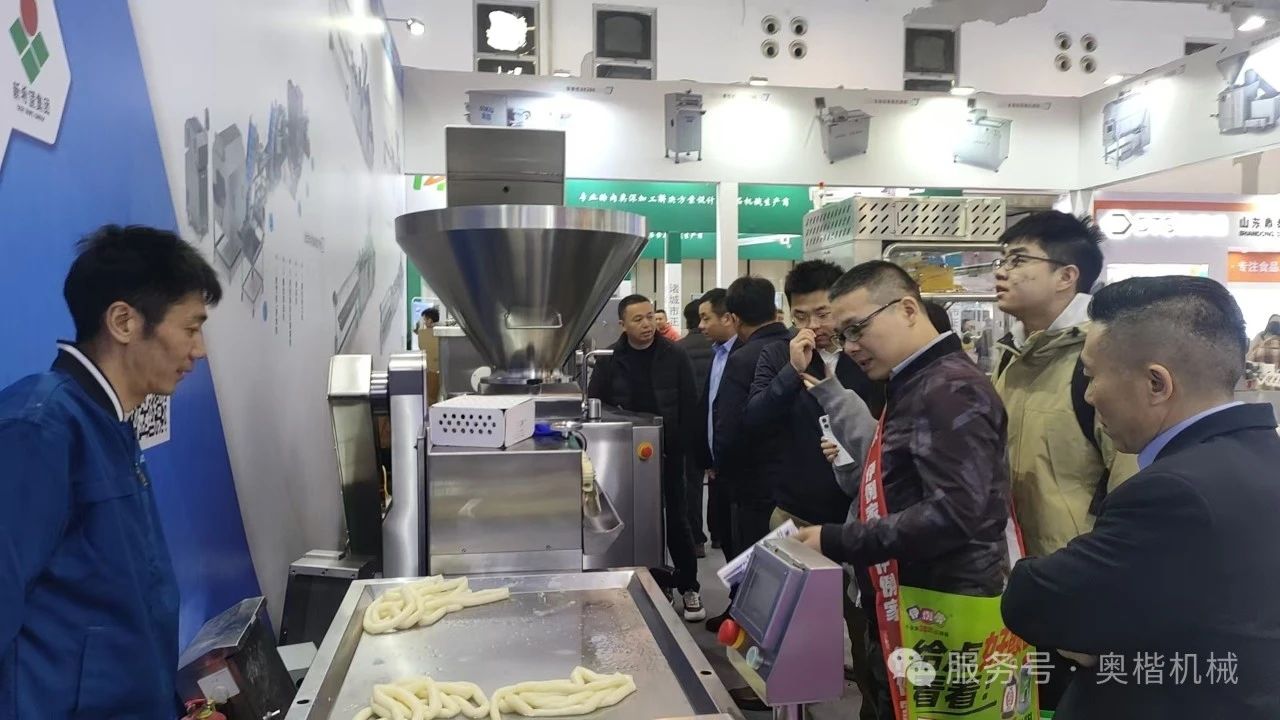 Automatic sausage packaging line