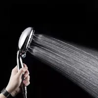 WC occidentale, bidet, soffione doccia con doccetta