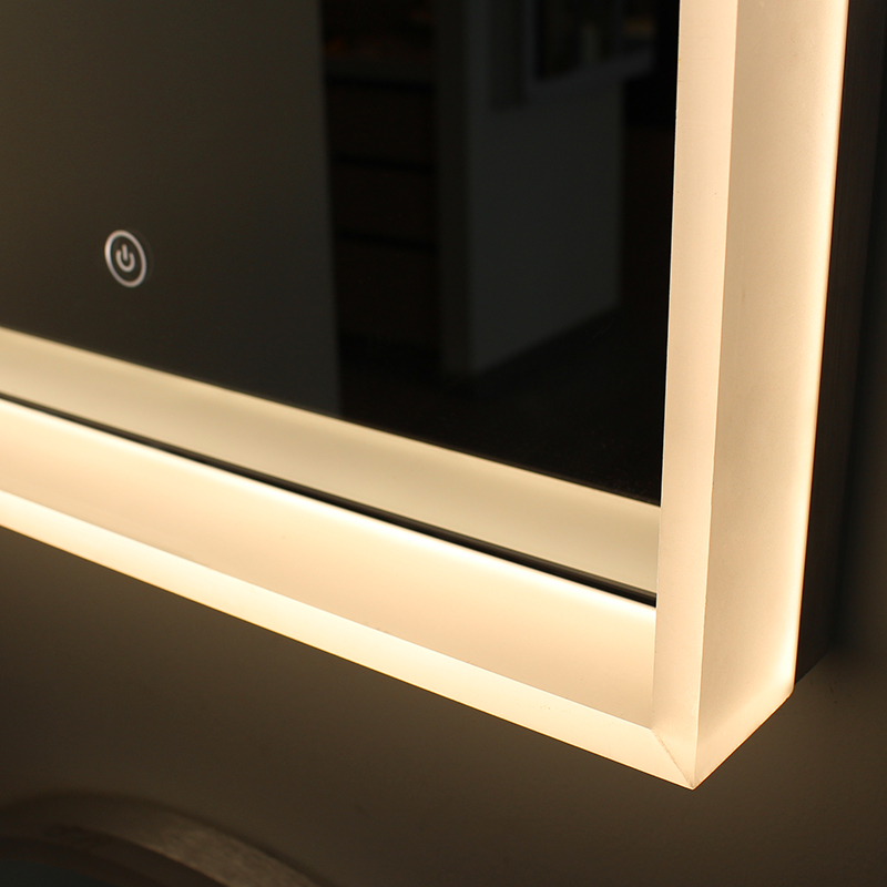 Methods to pay attention to when purchasing LED mirror lights