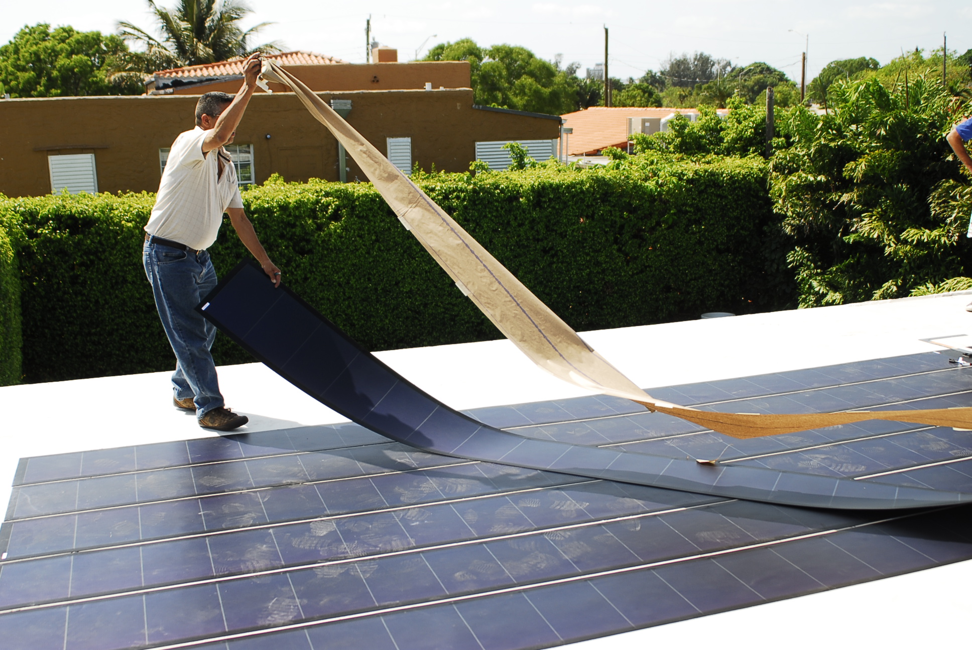 solar panel companies