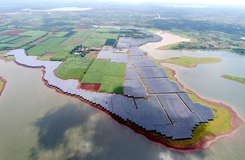 Big Solar Power Plant