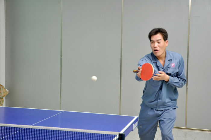 丰富的员工生活01-Rich employee life（Play table tennis during work break）.JPG