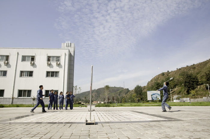 员工比赛-Staff competition（Play badminton during work break）.jpg