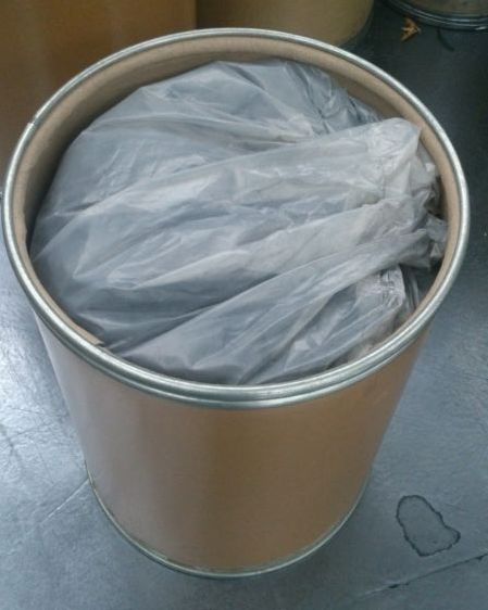 drum inside9Inside plastic bag或Double-layer packaging, the inner packaging is in polyethylene plastic film bags, and the outer packaging is in iron drums or fiberboard drums).jpg