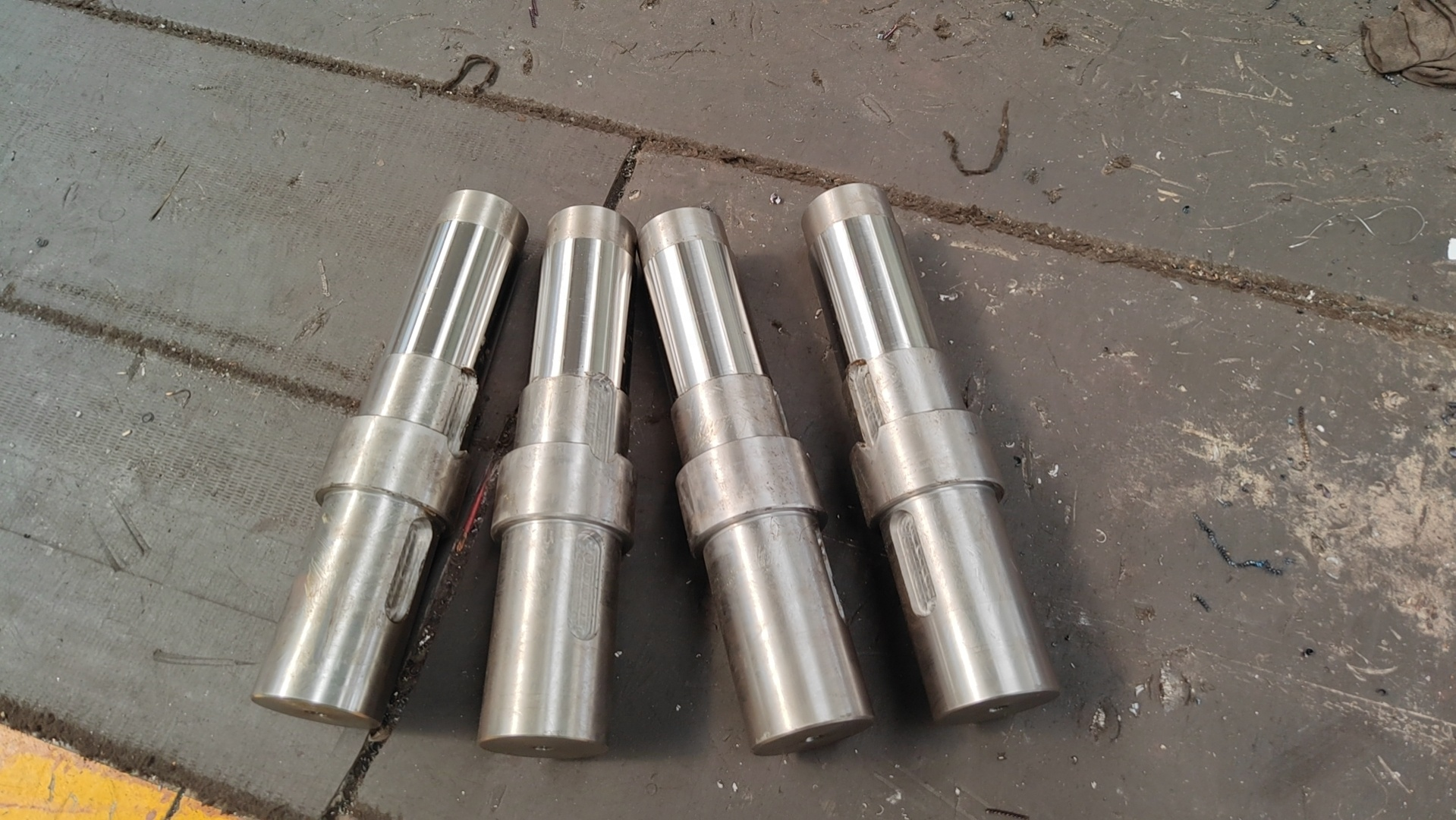 Machining Forged Large Pinion Shaft High Quality Alloy Steel Large Module Gear Shaft