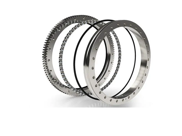 How should the slewing bearing be designed?