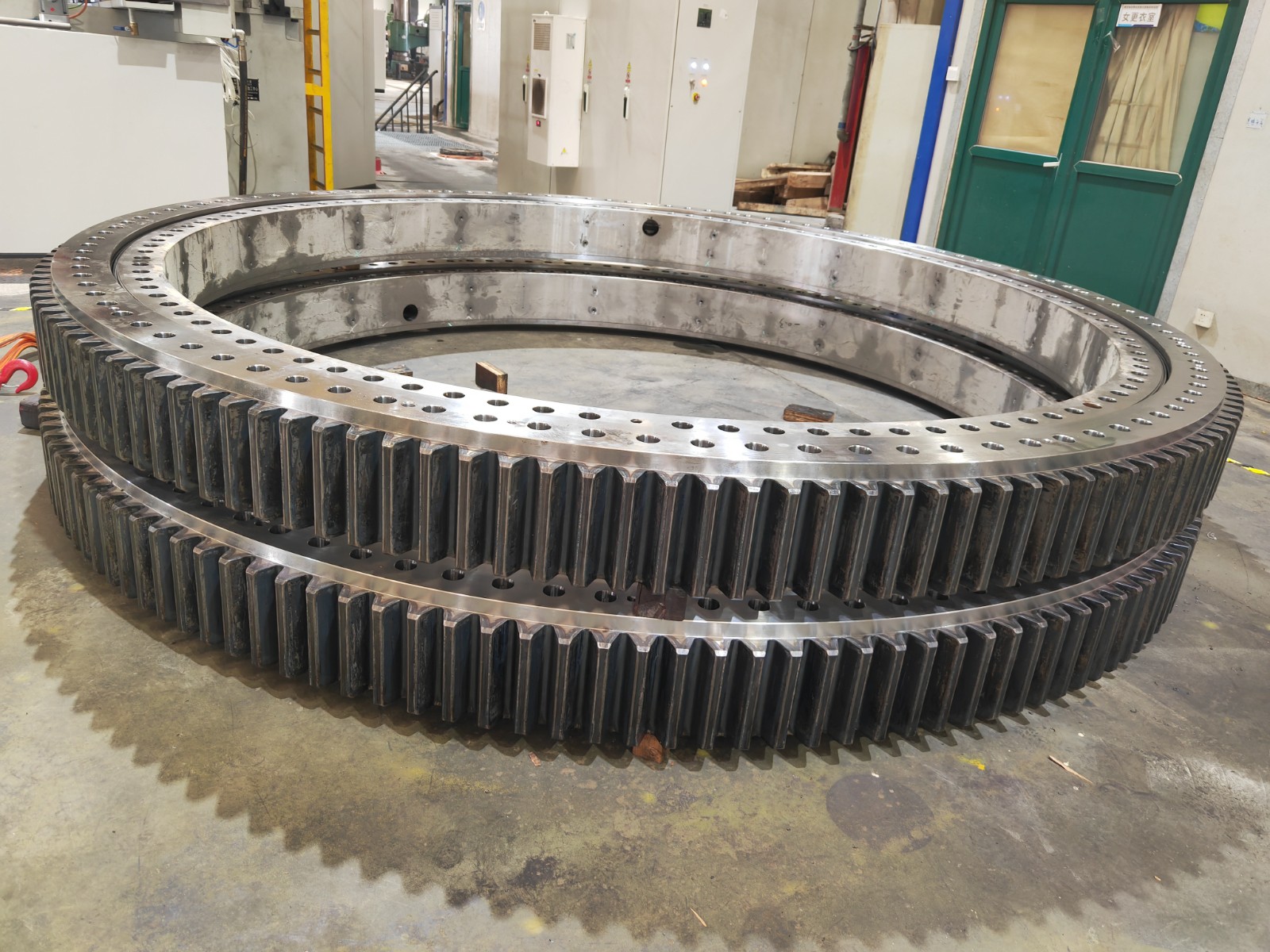 slew bearing construction machinery