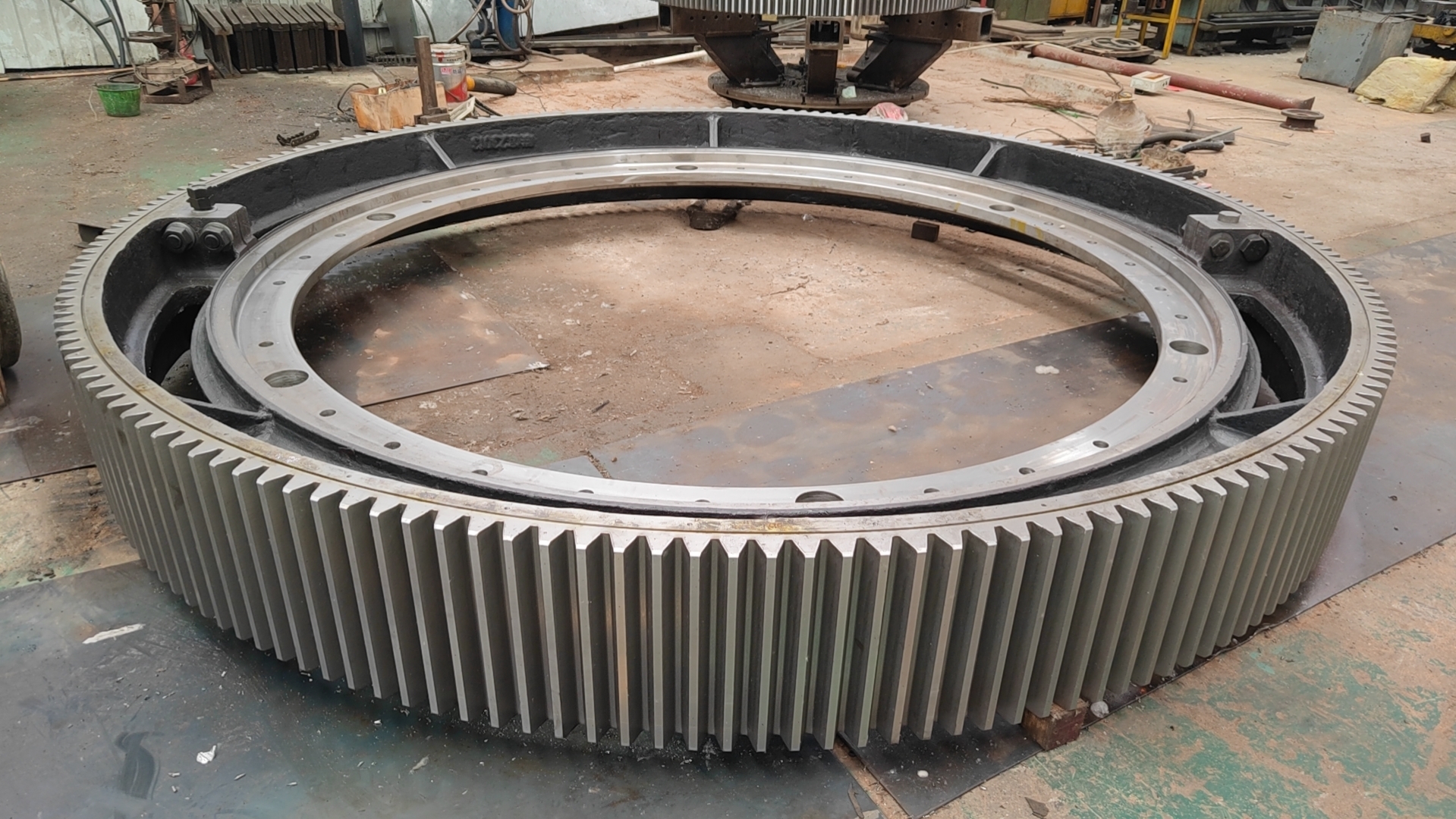 large gear ring