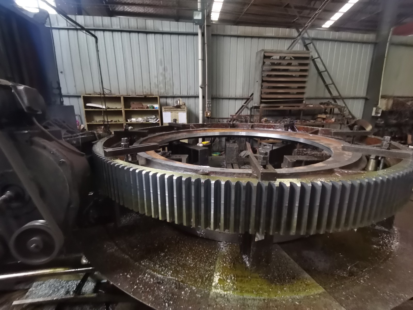 large gear ring