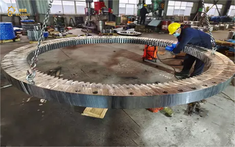 customized slewing bearing