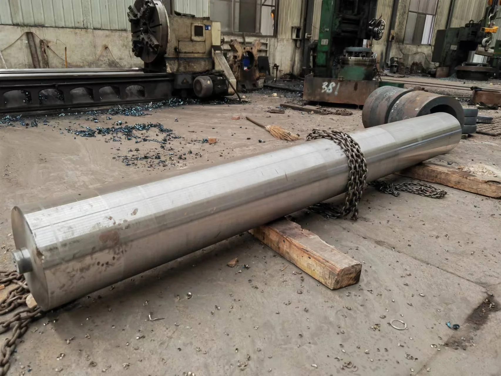 Wind turbine spindle shaft