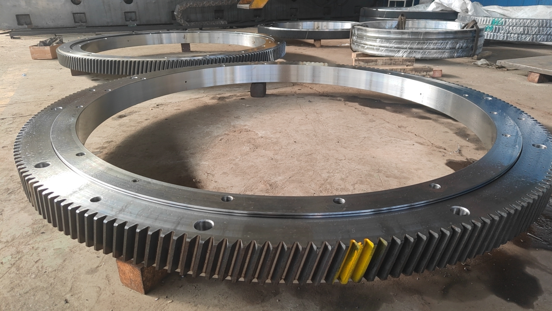 slewing bearing