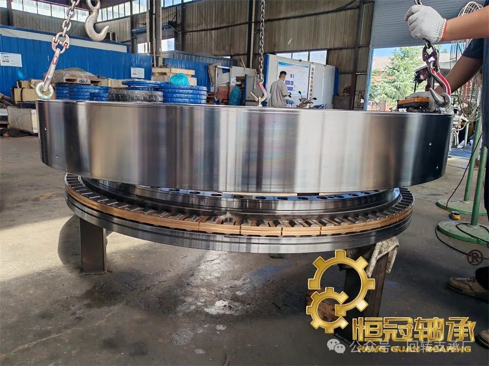 customized slewing bearing