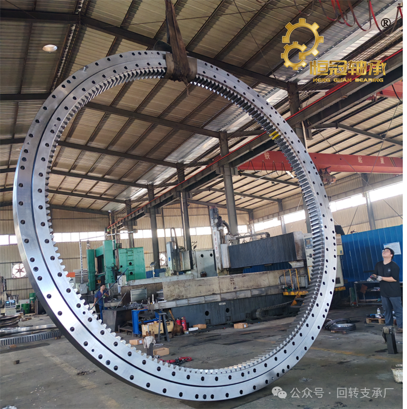 Large diameter slewing bearing