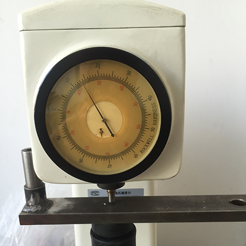 اختبار صلابة ملحقات المنتج