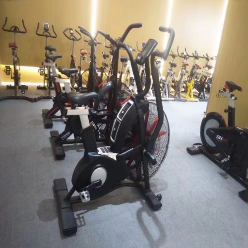 الفرق بين دراجة الغزل المنزلية ودراجة الغزل التجارية؟