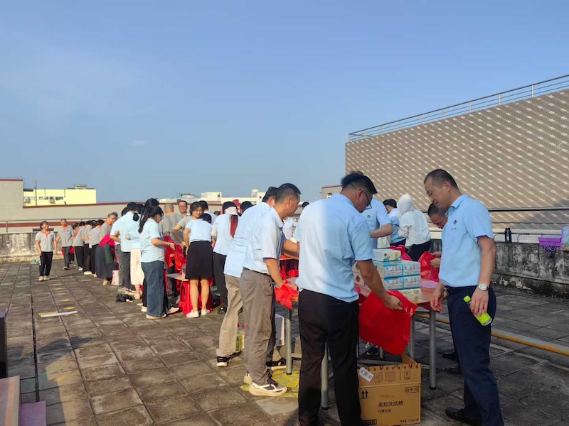 Fête de la mi-automne 2025 de Xiamen Klife Sport : célébration de Bo Bing : joie, tradition et esprit d'équipe