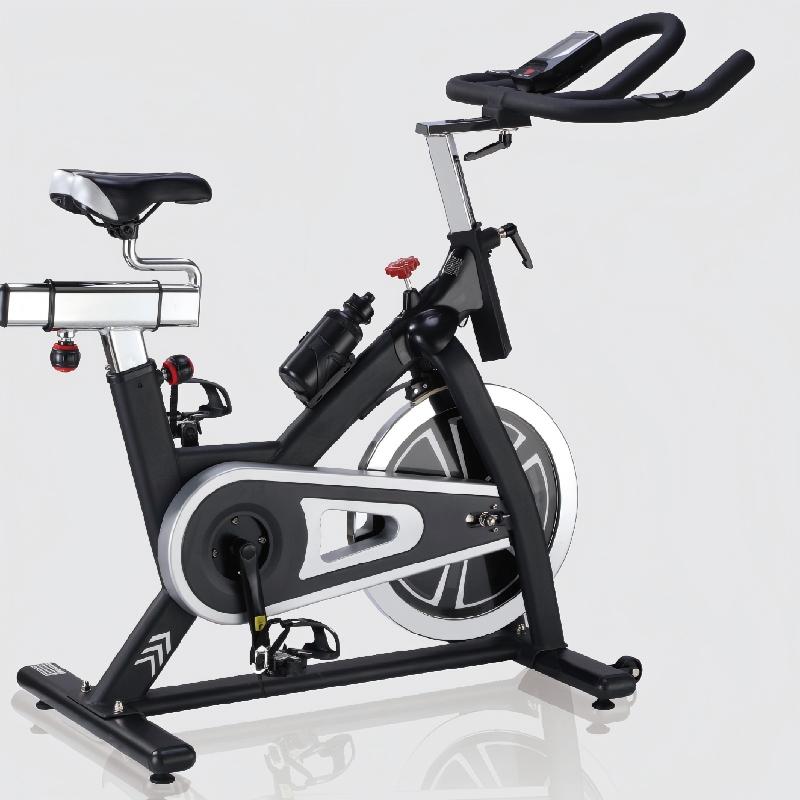 ركوب الدراجات في الأماكن المغلقة