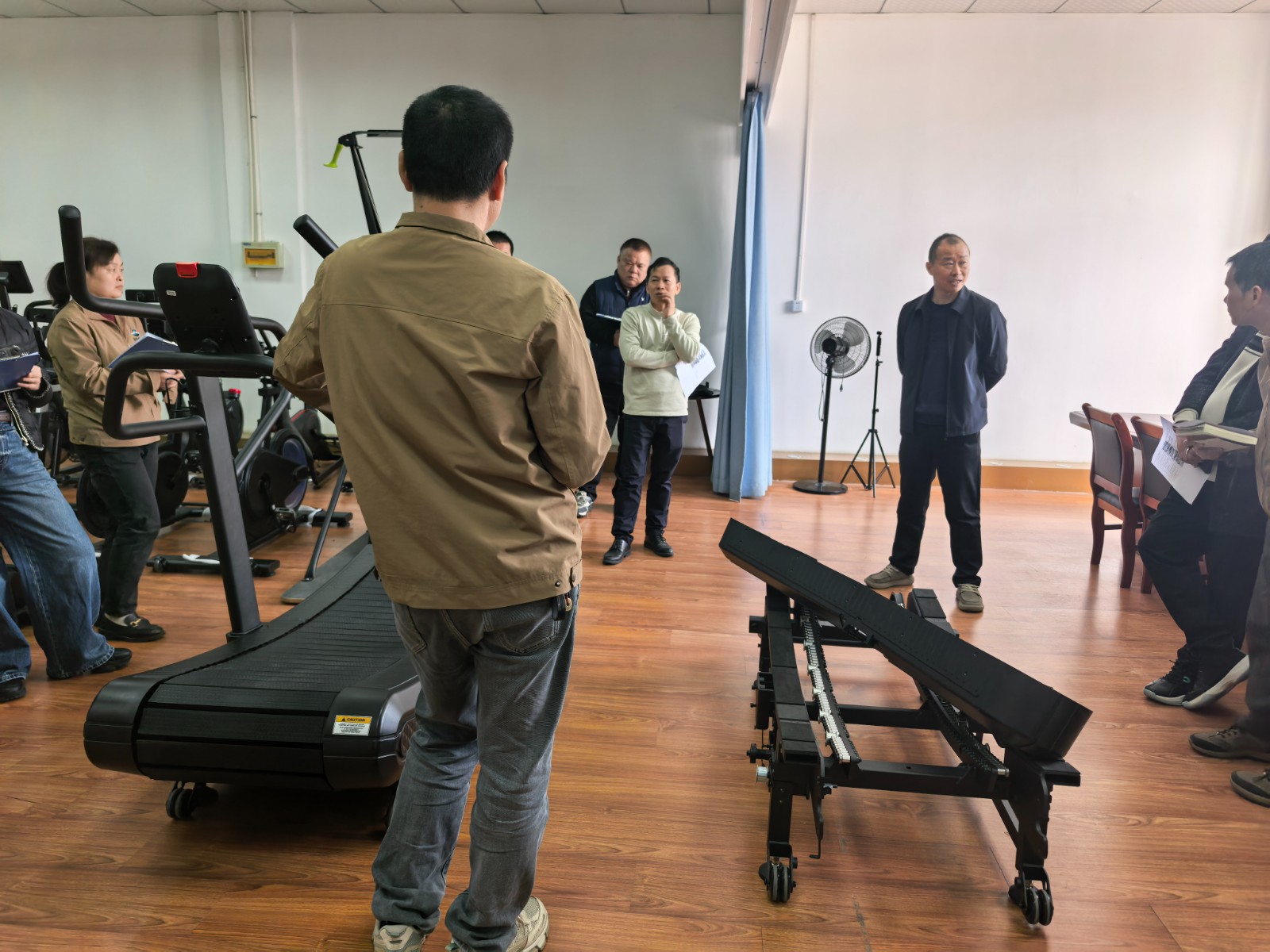 non-powered treadmill