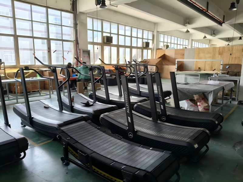 Les trois principales catégories de produits progressent à plein régime, consolidant ainsi les fondements de l'approvisionnement mondial en équipements de fitness.