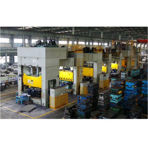 В чем преимущества штамповки листового металла?