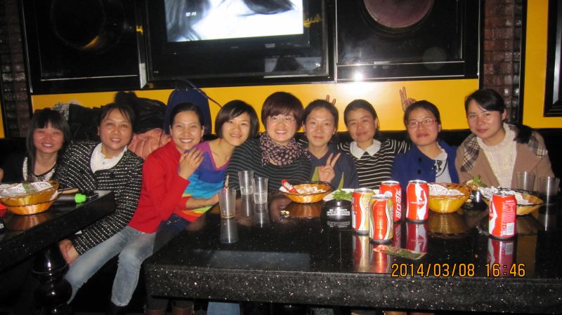 Internationale Vrouwendag vieren met zang en diner