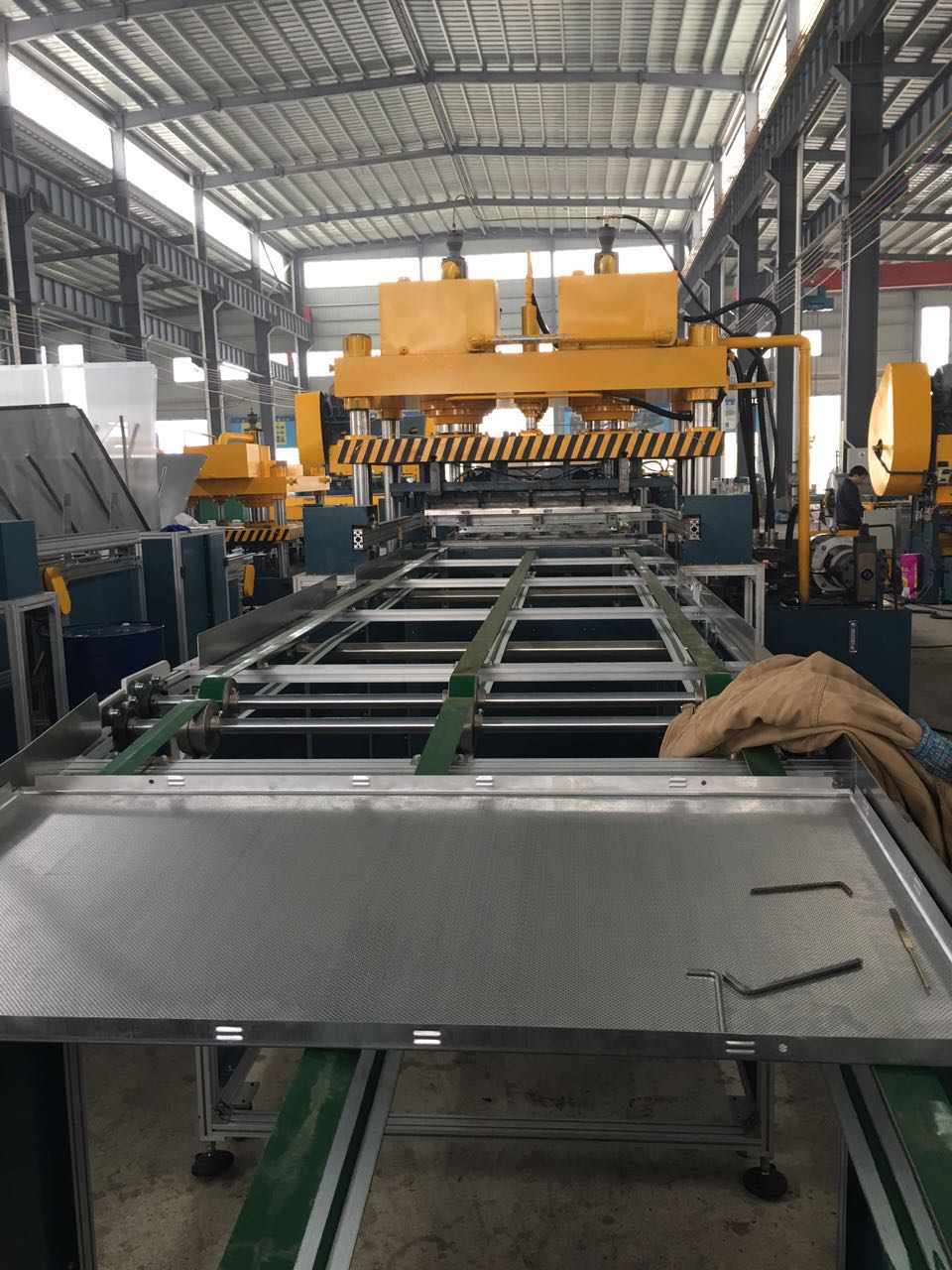 600mm Steel Ceiling Panel Machine