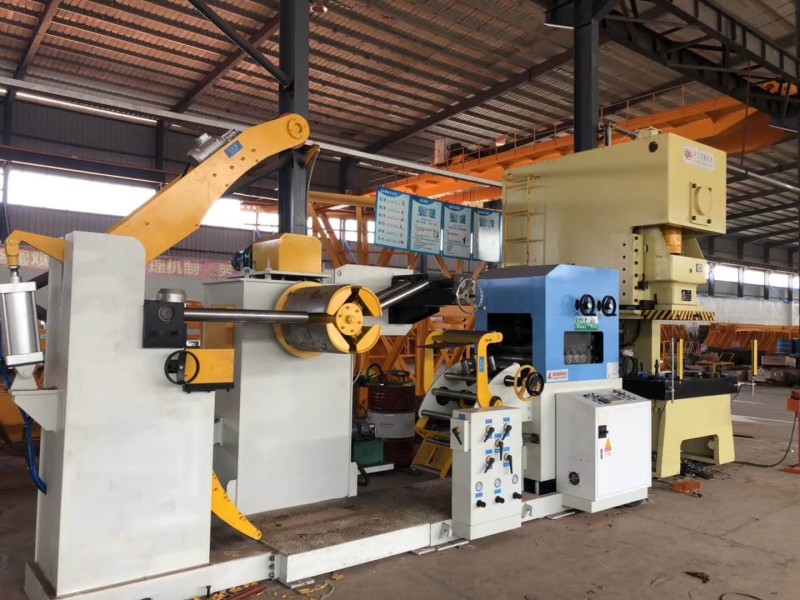 steel punching perforating machine