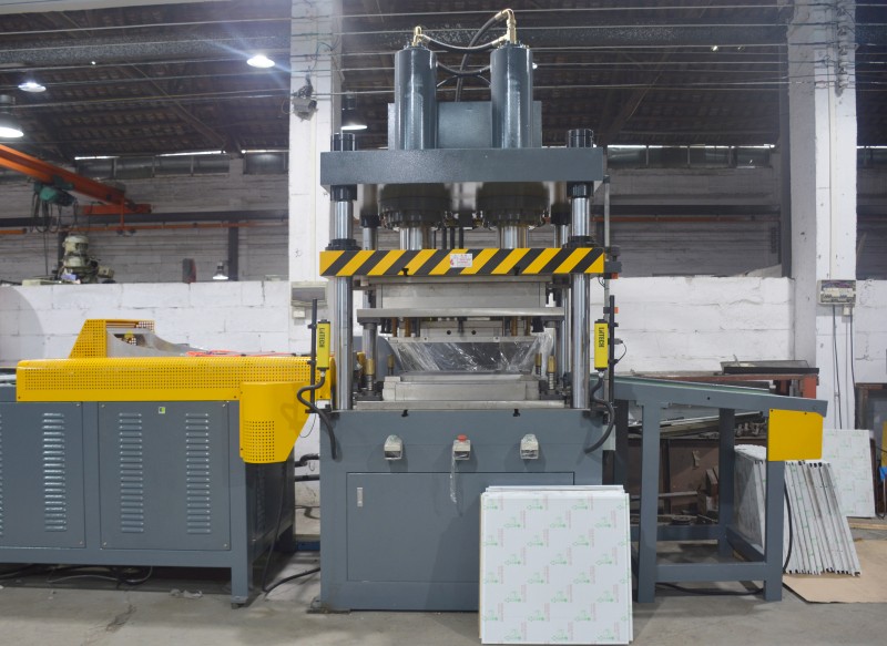 steel aluminum ceiling tile panel machine