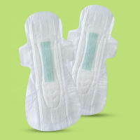 Pad Sanitari Ibu Bersalin Baharu untuk Kulit Sensitif