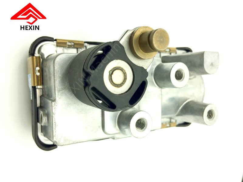 Electronic actuator 6NW009228-29