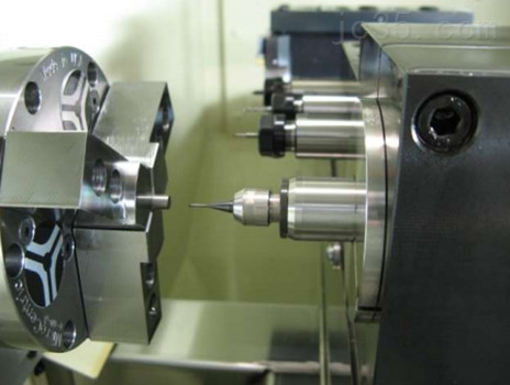Three Methods of Machining Thread with CNC Machining Center