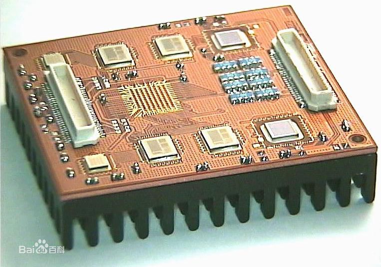 'Fuzz Button' interconnects at microwave and mm-wave frequencies