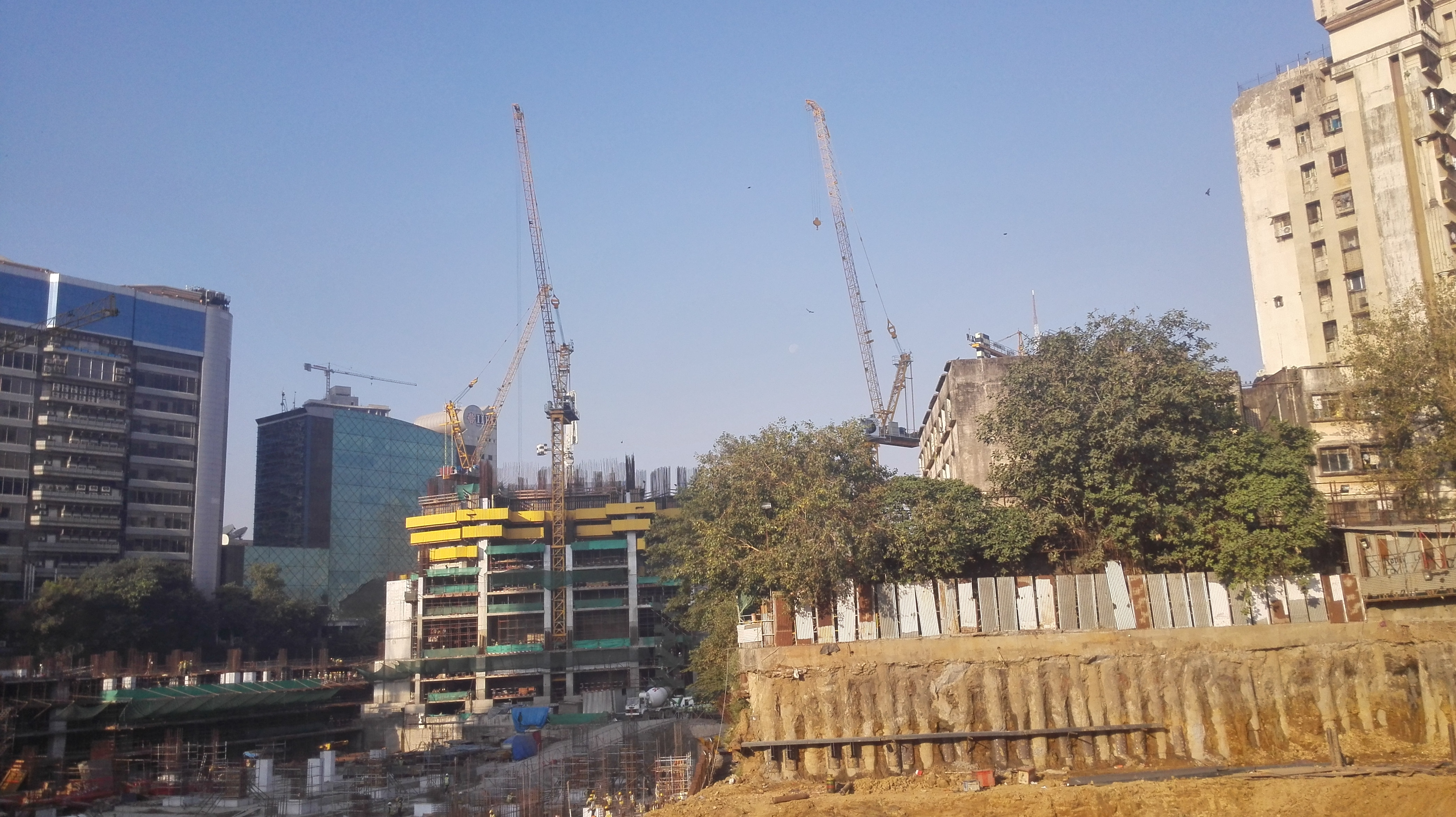 GL25/30（ Mumbai, India）