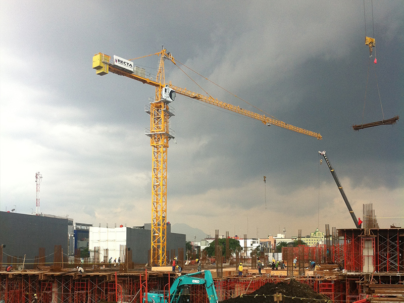 SYM tower crane H25/15 topkit tower crane.