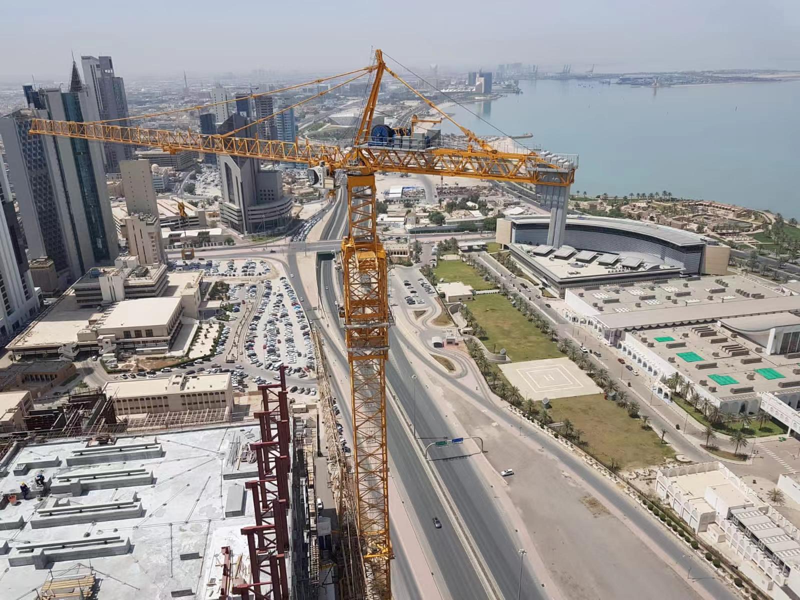 64 ton topkit tower crane S1200 M64 with telescopic cage