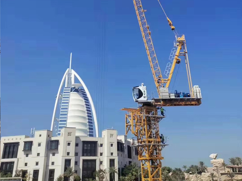 EL15/22 Luffing tower crane QTD120t.m tip load 2.2 tonelada