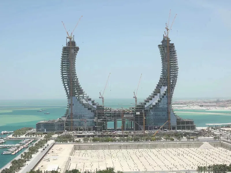 SYM tower crane FL30/30 Luffing tower crane SYM tower crane FL30/30 Luffing tower crane