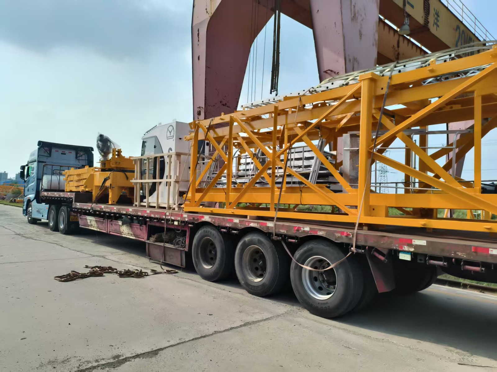 H25/15 tower crane