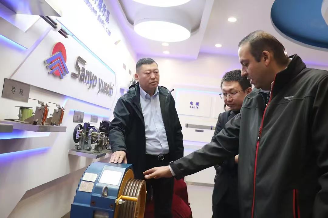Direktur Elsewedy Electric Company di Tiongkok mengunjungi Shenyang Sanyo Heavy Industry Group