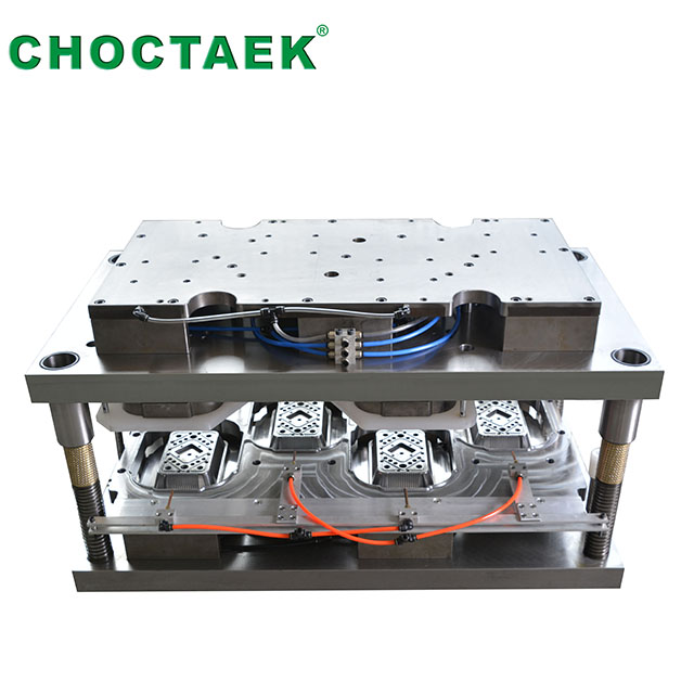 8325 Aluminium Foil Container 4 Cavities Mould