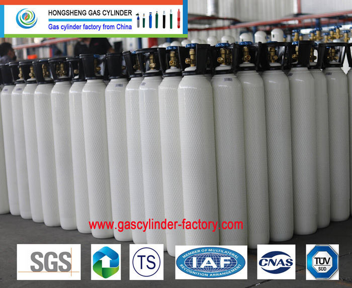 Dissolved gas cylinders