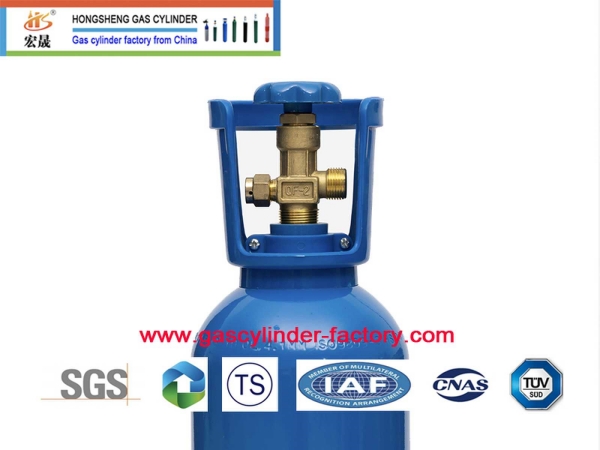 oxygen gas cylinder